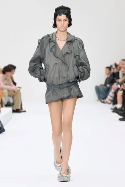 Look 29